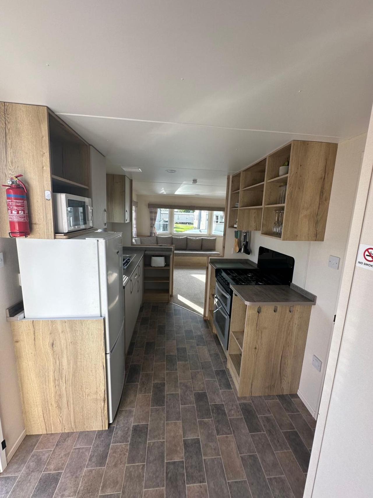 Apartment Kingfisher 1004 Keyshare Lets 8 Berth
