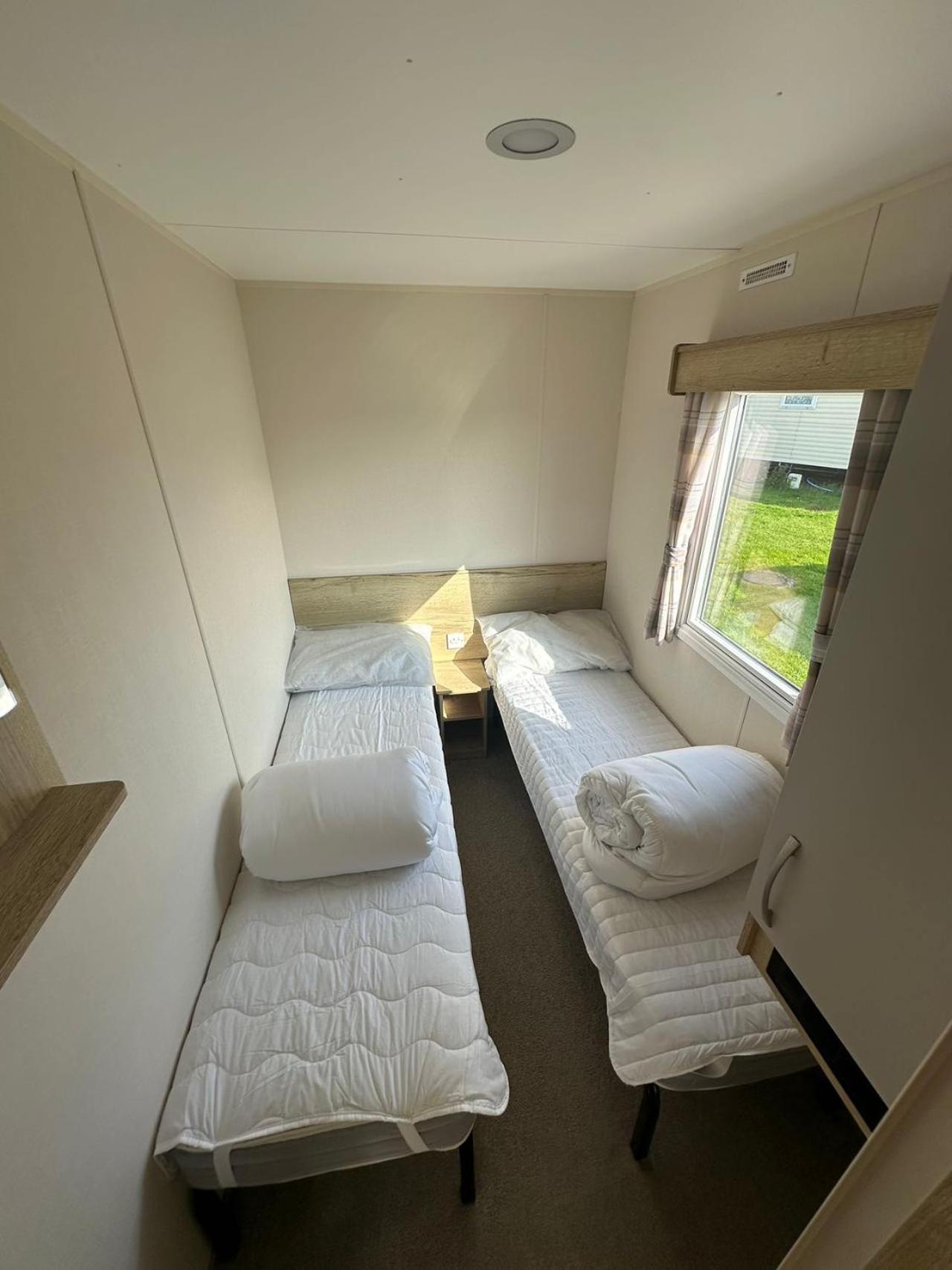 Kingfisher 1004 Keyshare Lets 8 Berth * Ingoldmells